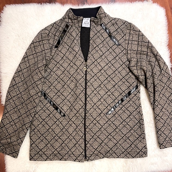 Jacket - Picture 1 of 5